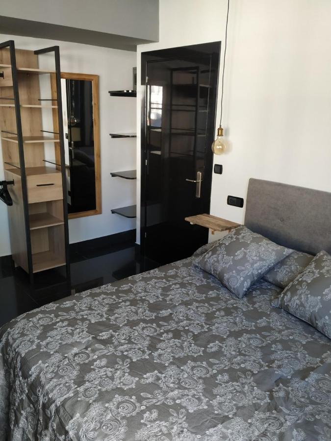 Апартаменты Loft Torres Centro Овьедо Экстерьер фото